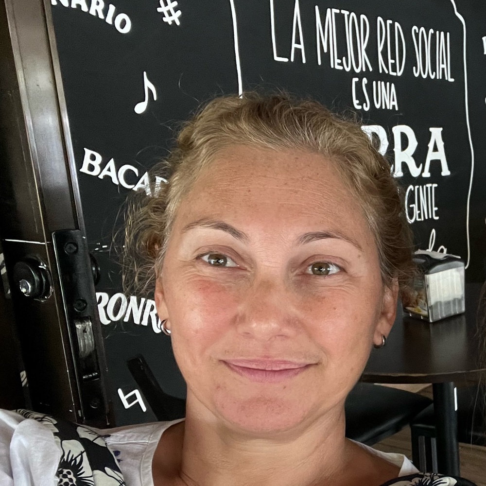 Meet your Posher, Arlyn